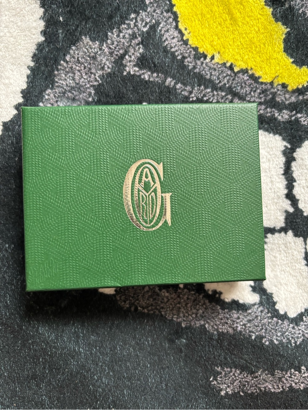 Goyard yellow Cleaning Cloth with White Logo Card in Green Box - Picture 6 of 6